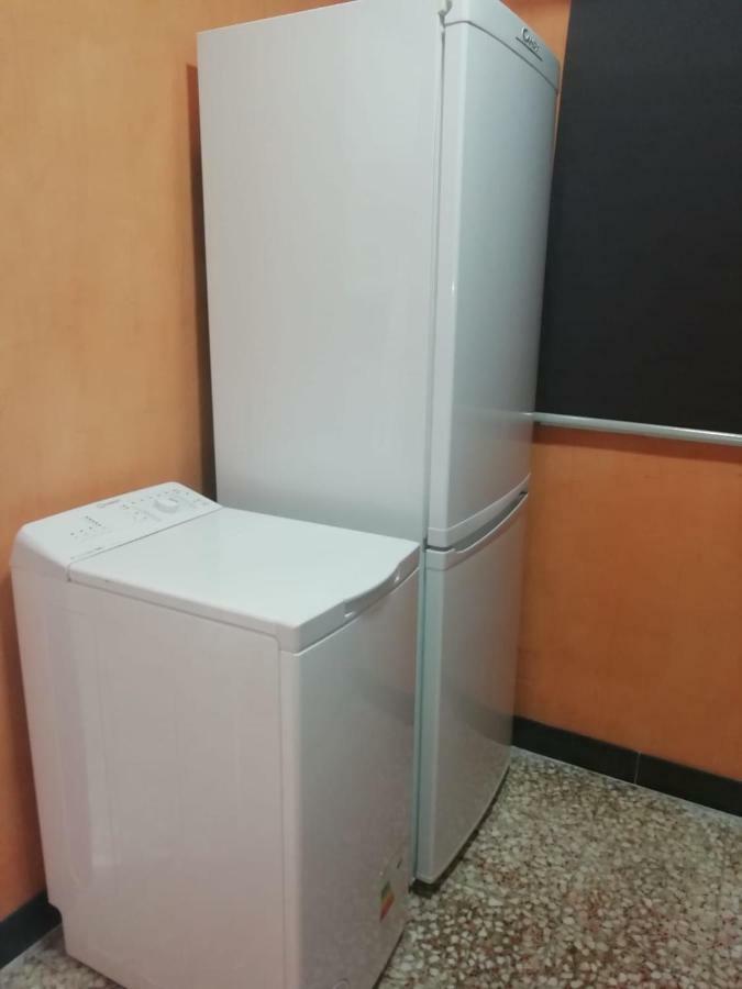 Casita A 800 Metros De Sevilla 卡马斯 外观 照片